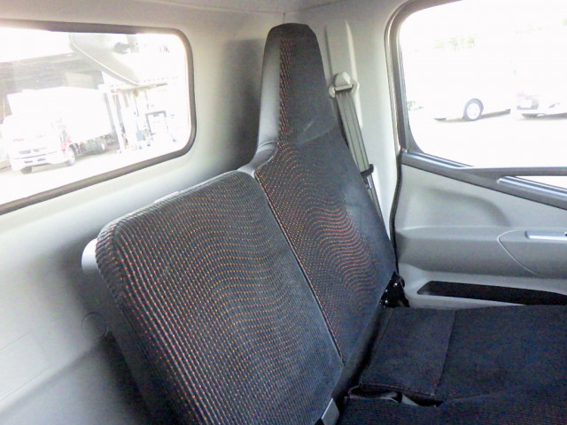 三菱ふそう キャンター 小型 車載専用車 2RG-FEB90(95381) 46枚目