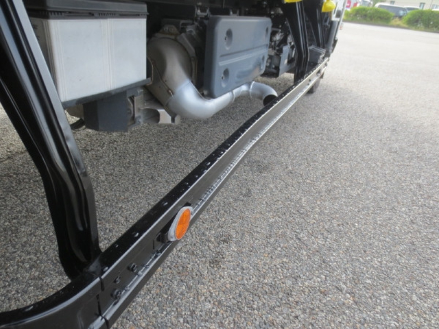 いすゞ フォワード 中型 平ボディ 2RG-FRR90S2(95383) 23枚目