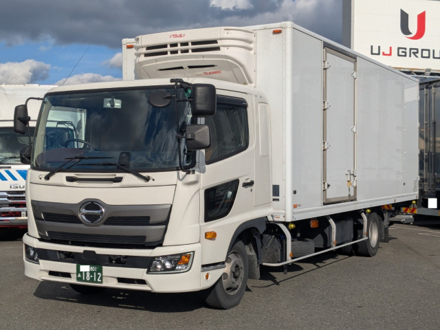 日野 レンジャー 中型 冷凍冷蔵バン 2KG-FD2ABG(95386) 1枚目