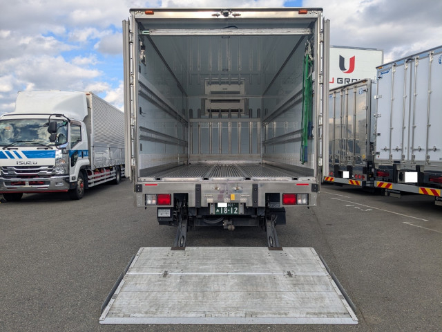 日野 レンジャー 中型 冷凍冷蔵バン 2KG-FD2ABG(95386) 9枚目