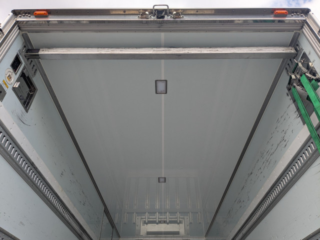 日野 レンジャー 中型 冷凍冷蔵バン 2KG-FD2ABG(95386) 11枚目