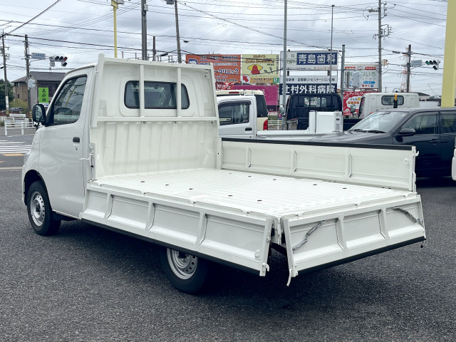 トヨタ タウンエース 小型 平ボディ 5BF-S403U(95387) 7枚目