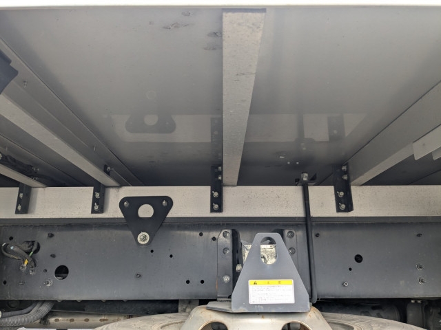 日野 レンジャー 中型 冷凍冷蔵バン 2KG-FD2ABG(95386) 27枚目