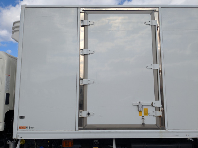 日野 レンジャー 中型 冷凍冷蔵バン 2KG-FD2ABG(95386) 30枚目