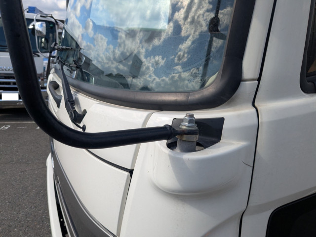 日野 レンジャー 中型 冷凍冷蔵バン 2KG-FD2ABG(95386) 47枚目