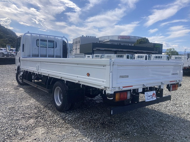 マツダ タイタン 小型 平ボディ 2RG-LPR88AR(95393) 6枚目