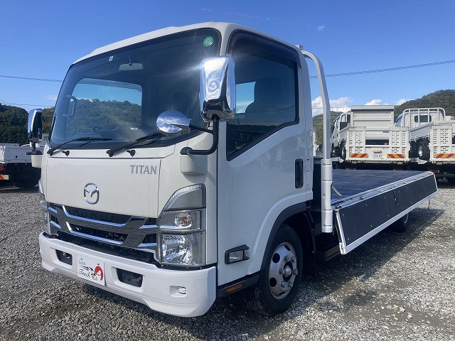 マツダ タイタン 小型 平ボディ 2RG-LPR88AR(95393) 9枚目