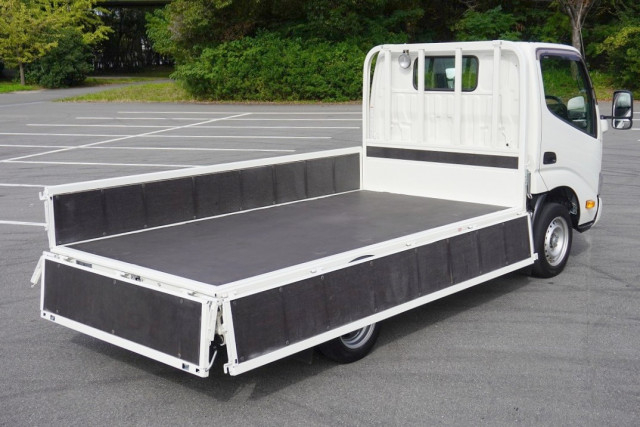 トヨタ ダイナ 小型 平ボディ 3BF-TRY230(95394) 16枚目