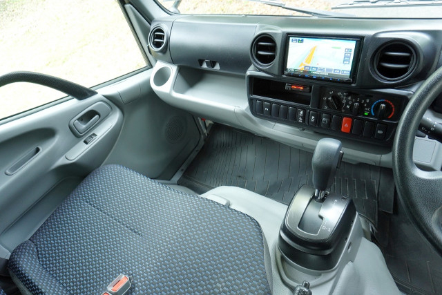 トヨタ ダイナ 小型 平ボディ 3BF-TRY230(95394) 45枚目