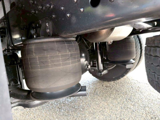 三菱ふそう ファイター 中型 平ボディ 2KG-FK65F(95395) 6枚目