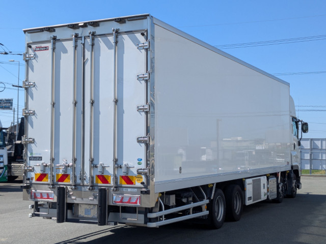 いすゞ ギガ 大型 冷凍冷蔵バン 2PG-CYJ77C(95396) 5枚目