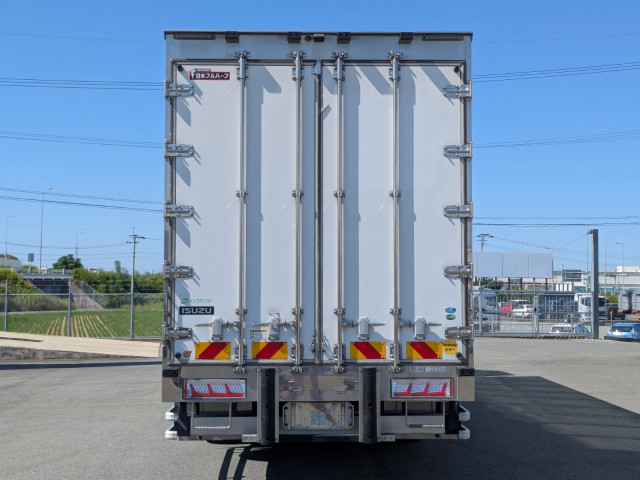 いすゞ ギガ 大型 冷凍冷蔵バン 2PG-CYJ77C(95396) 8枚目