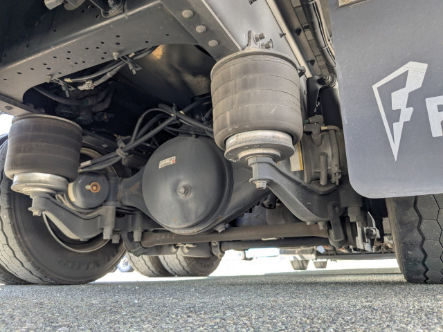 いすゞ ギガ 大型 冷凍冷蔵バン 2PG-CYJ77C(95396) 16枚目