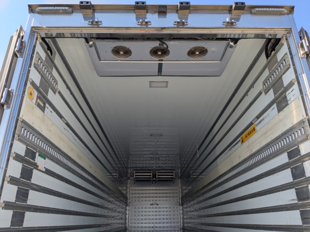 いすゞ ギガ 大型 冷凍冷蔵バン 2PG-CYJ77C(95396) 20枚目