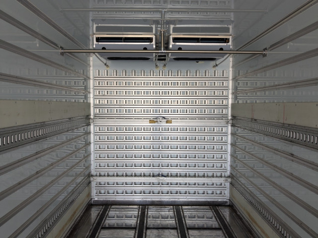 いすゞ ギガ 大型 冷凍冷蔵バン 2PG-CYJ77C(95396) 22枚目