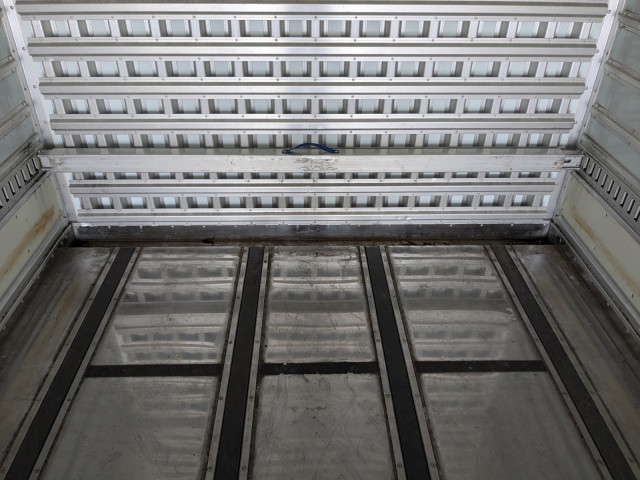 いすゞ ギガ 大型 冷凍冷蔵バン 2PG-CYJ77C(95396) 23枚目