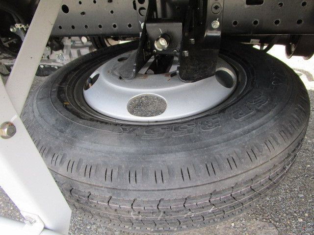 日野 デュトロ 小型 アルミバン 2RG-XZU655M(95397) 32枚目