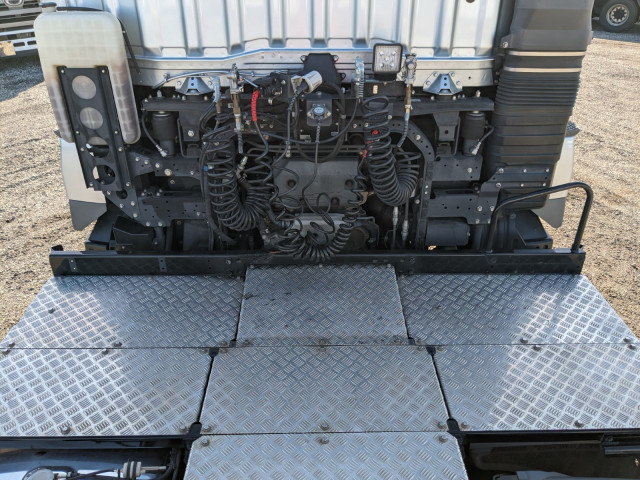 三菱ふそう スーパーグレート 大型 トラクタ（シングル） 2PG-FP74HDR(95403) 12枚目