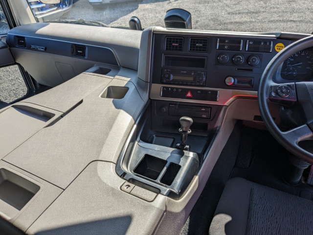 三菱ふそう スーパーグレート 大型 トラクタ（シングル） 2PG-FP74HDR(95403) 31枚目