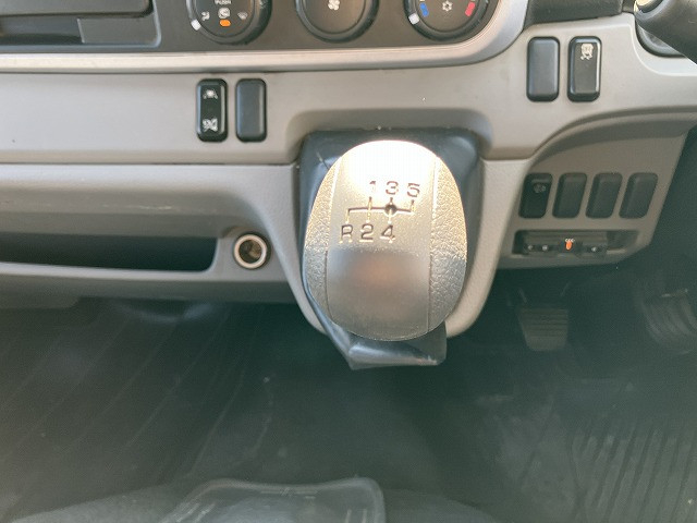 三菱ふそう キャンター 小型 Wキャブ 2RG-FBA20(95405) 37枚目