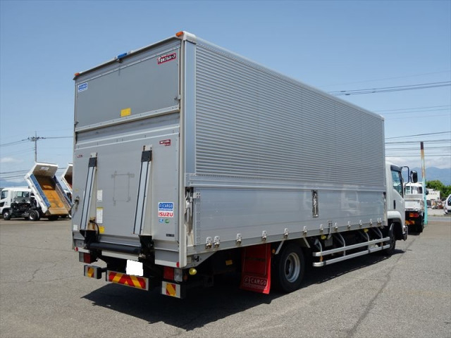 いすゞ フォワード 中型 アルミウィング 2RG-FRR90T2(95411) 5枚目