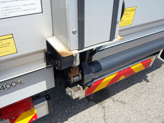 いすゞ フォワード 中型 アルミウィング 2RG-FRR90T2(95411) 14枚目