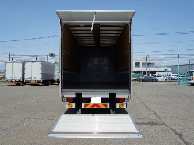 いすゞ フォワード 中型 アルミウィング 2RG-FRR90T2(95411) 15枚目