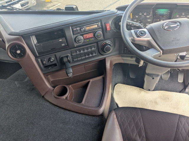 日野 プロフィア 大型 トラクタ（シングル） 2DG-SH1EDGG(95410) 27枚目