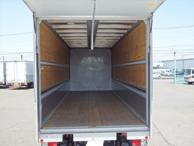 いすゞ フォワード 中型 アルミウィング 2RG-FRR90T2(95411) 17枚目