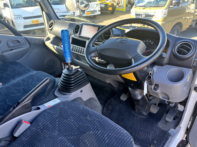 トヨタ ダイナ 小型 平ボディ 2DG-GDY231(95412) 14枚目