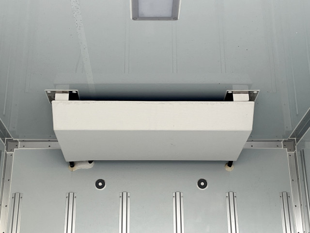 いすゞ エルフ 小型 冷凍冷蔵バン 2RG-NMR88AN(95413) 12枚目