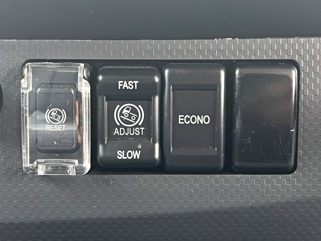 いすゞ エルフ 小型 冷凍冷蔵バン 2RG-NMR88AN(95413) 27枚目