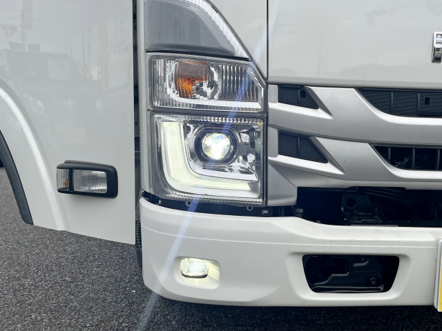 いすゞ エルフ 小型 冷凍冷蔵バン 2RG-NMR88AN(95413) 32枚目