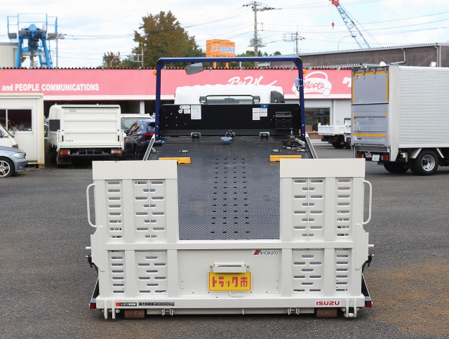 いすゞ エルフ 小型 車載専用車 2RG-NPR88AN(95414) 6枚目