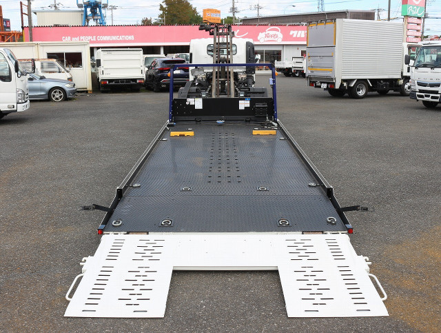 いすゞ エルフ 小型 車載専用車 2RG-NPR88AN(95414) 10枚目