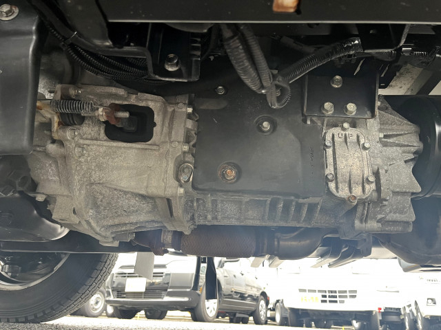 いすゞ エルフ 小型 冷凍冷蔵バン 2RG-NMR88AN(95413) 42枚目