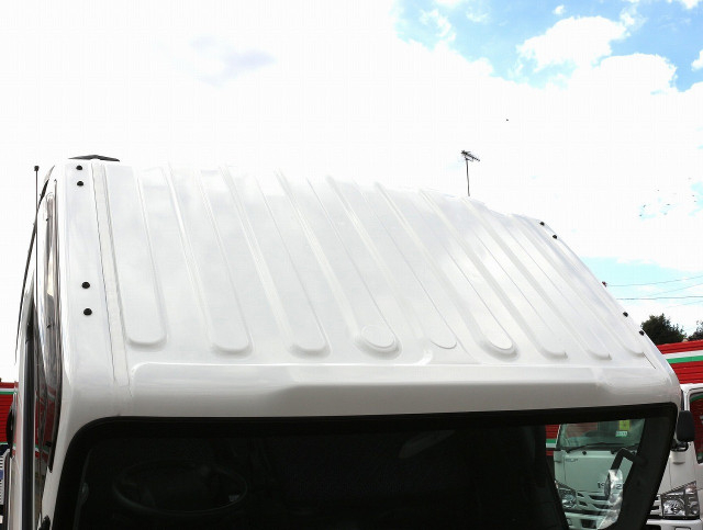 いすゞ エルフ 小型 車載専用車 2RG-NPR88AN(95414) 22枚目