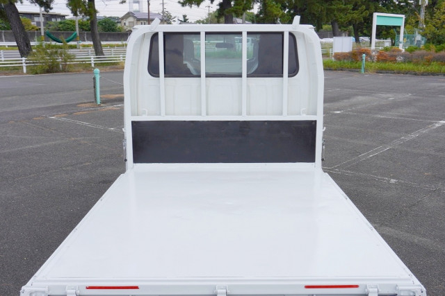 いすゞ エルフ 小型 Wキャブ 2RG-NJR88A(95415) 5枚目