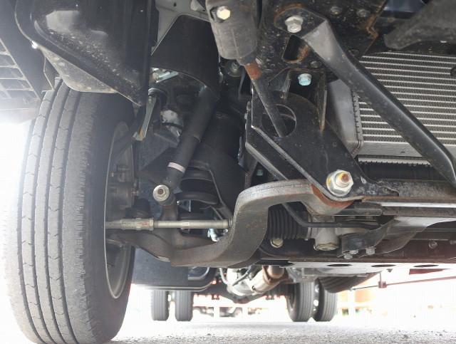 いすゞ エルフ 小型 車載専用車 2RG-NPR88AN(95414) 30枚目