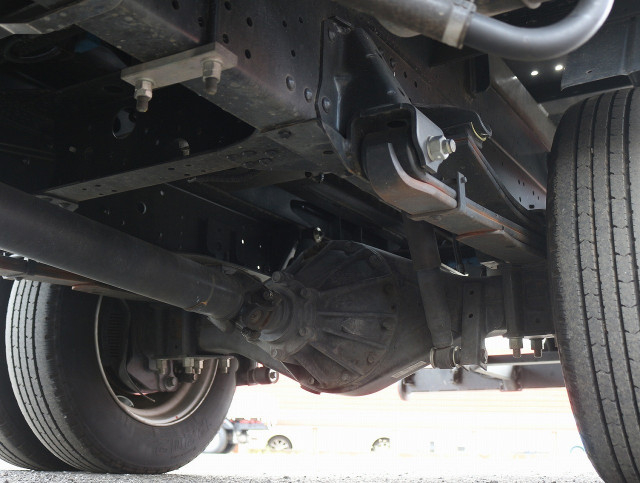 いすゞ エルフ 小型 車載専用車 2RG-NPR88AN(95414) 33枚目