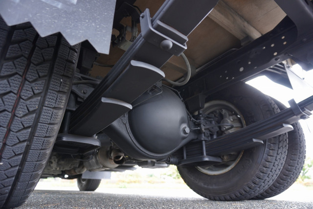 いすゞ エルフ 小型 Wキャブ 2RG-NJR88A(95415) 26枚目