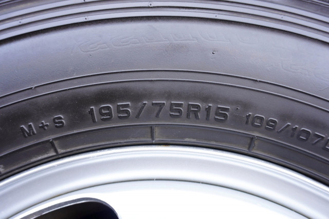 いすゞ エルフ 小型 Wキャブ 2RG-NJR88A(95415) 34枚目