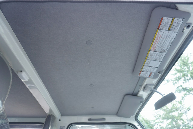 いすゞ エルフ 小型 Wキャブ 2RG-NJR88A(95415) 45枚目