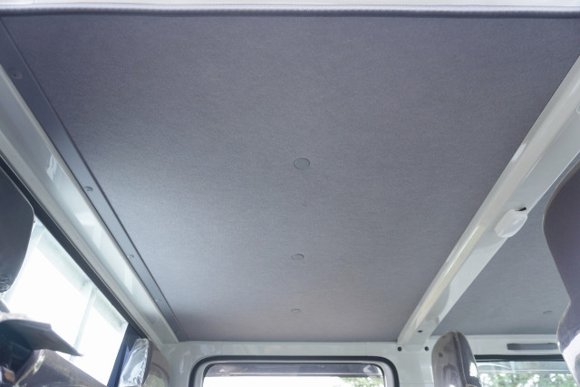 いすゞ エルフ 小型 Wキャブ 2RG-NJR88A(95415) 46枚目