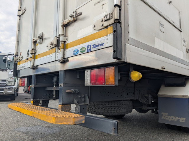 いすゞ エルフ 小型 冷凍冷蔵バン 2RG-NPR88AN(95417) 8枚目