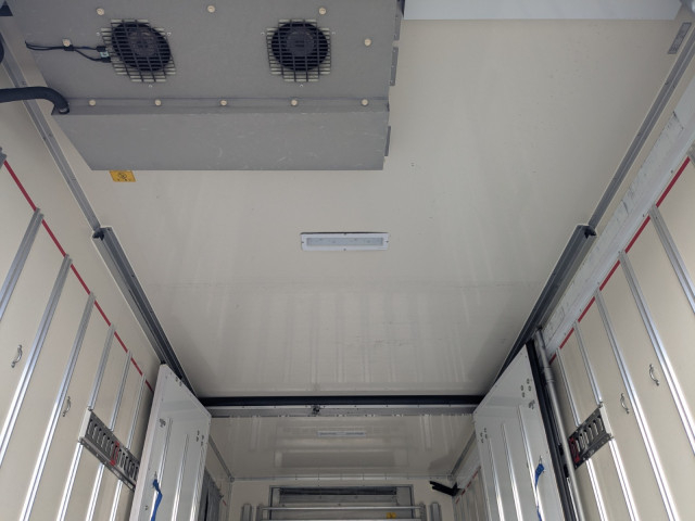 いすゞ エルフ 小型 冷凍冷蔵バン 2RG-NPR88AN(95417) 17枚目