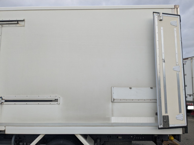 いすゞ エルフ 小型 冷凍冷蔵バン 2RG-NPR88AN(95417) 24枚目