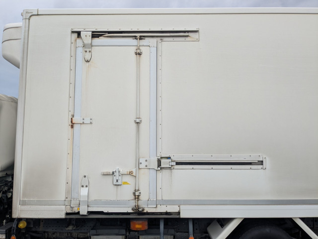 いすゞ エルフ 小型 冷凍冷蔵バン 2RG-NPR88AN(95417) 29枚目