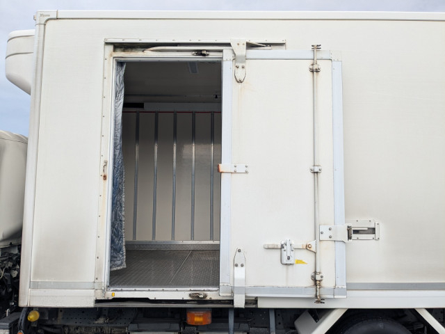 いすゞ エルフ 小型 冷凍冷蔵バン 2RG-NPR88AN(95417) 30枚目