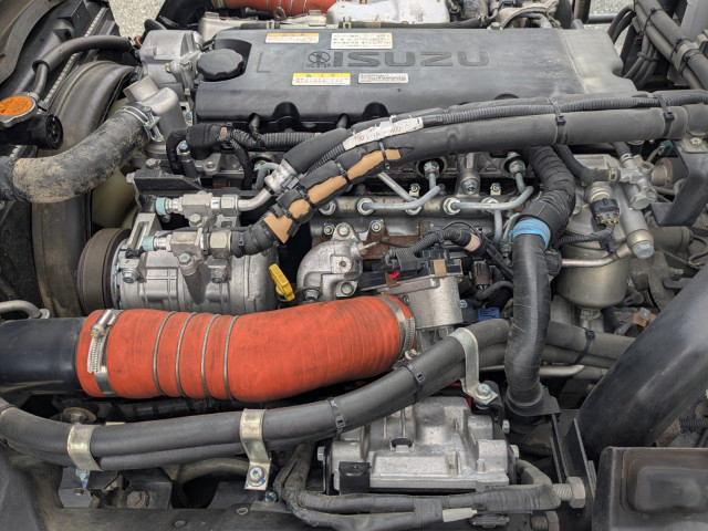 いすゞ エルフ 小型 冷凍冷蔵バン 2RG-NPR88AN(95417) 42枚目